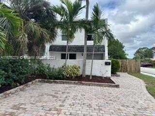 7599 NW 73rd Ter, Tamarac, FL 33321