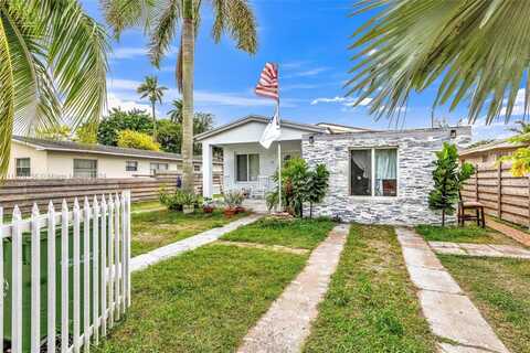 110 NE 9th Ct, Homestead, FL 33030
