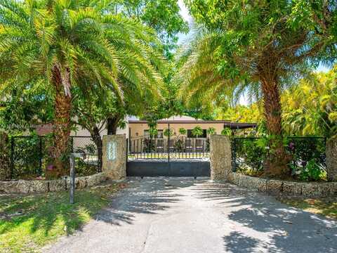 7650 SW 128th St, Pinecrest, FL 33156