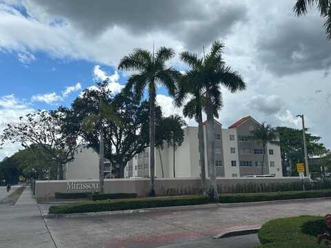 6195 NW 186th St, Hialeah, FL 33015