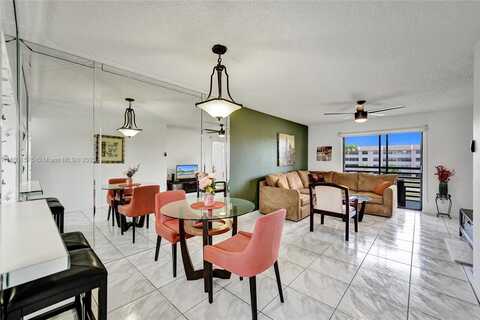 2748 NW 104th Ave, Sunrise, FL 33322