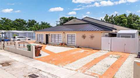 230 W 47th St, Hialeah, FL 33012
