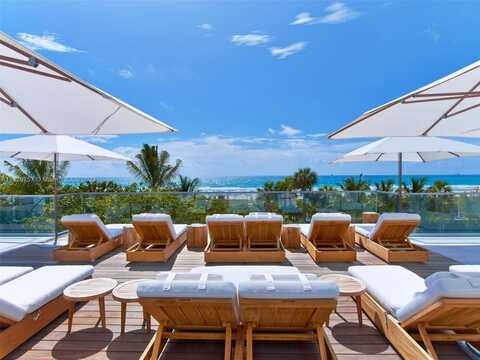 102 24th St, Miami Beach, FL 33139