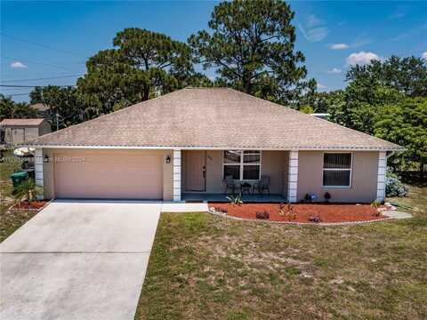 949 SW Longfellow Rd, Port Saint Lucie, FL 34953