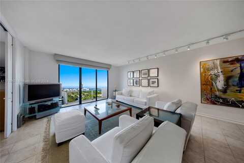 9801 Collins Ave, Bal Harbour, FL 33154