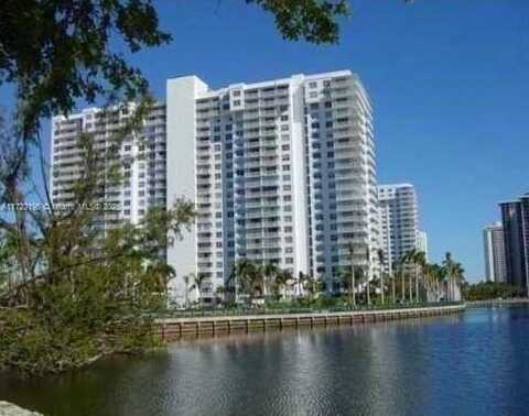 2851 NE 183rd St, Aventura, FL 33160