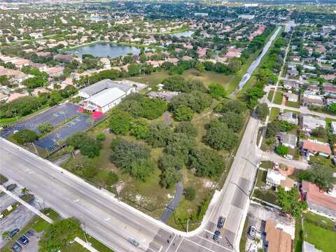 7227 Taft St, Pembroke Pines, FL 33024