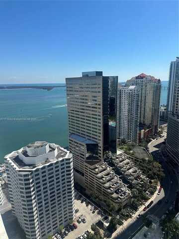 950 Brickell Bay Dr, Miami, FL 33131