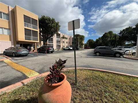 15888 SW 95th Ave, Miami, FL 33157