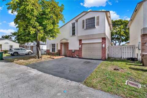 714 Cumberland Ter, Davie, FL 33325