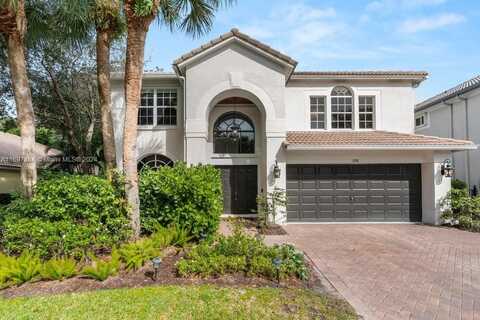 208 Lone Pine Dr, Palm Beach Gardens, FL 33410