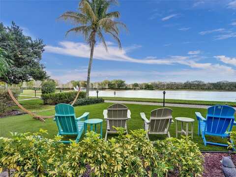 2681 N Flamingo Rd, Sunrise, FL 33323