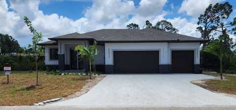 47 E BRIG CIR, Other City - In The State Of Florida, FL 33946