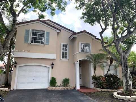 4420 NW 61st Pl, Coconut Creek, FL 33073