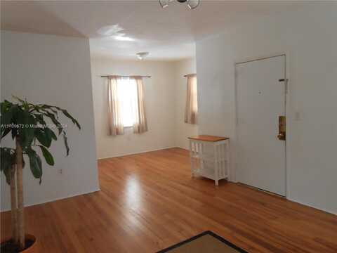 1207 Marseille Dr, Miami Beach, FL 33141