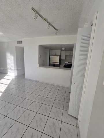 undefined, Miami, FL 33172
