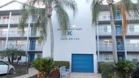 12650 SW 6th St, Pembroke Pines, FL 33027