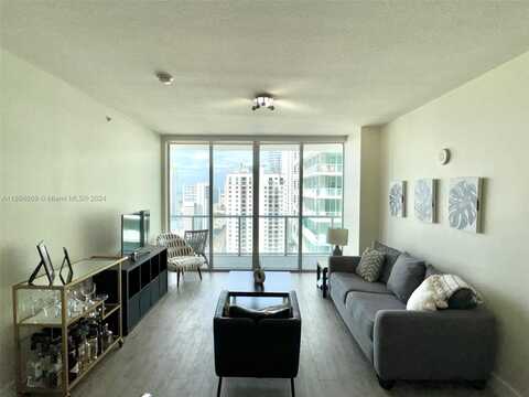 79 SW 12th St, Miami, FL 33130