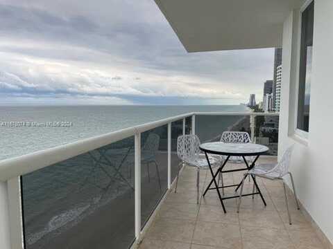 3725 S Ocean Dr, Hollywood, FL 33019