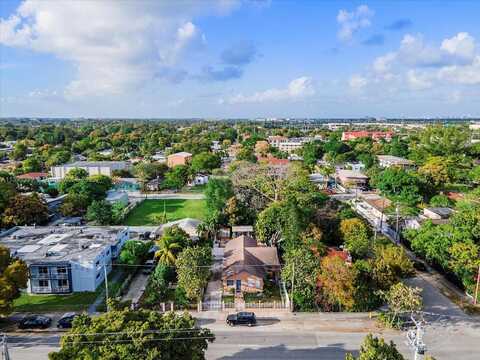 821 NW 29th St, Miami, FL 33127