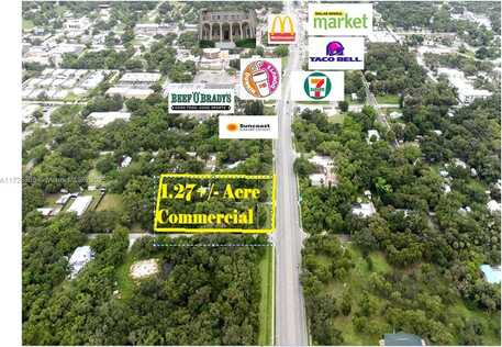 351 E Hickpochee Ave, Labelle, FL 33935