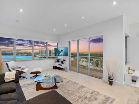 18011 Biscayne Blvd, Aventura, FL 33160