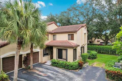 1010 NW 105th Way, Plantation, FL 33322