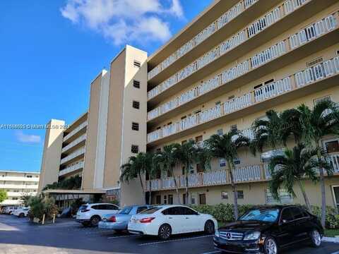 319 NE 14th Ave, Hallandale Beach, FL 33009