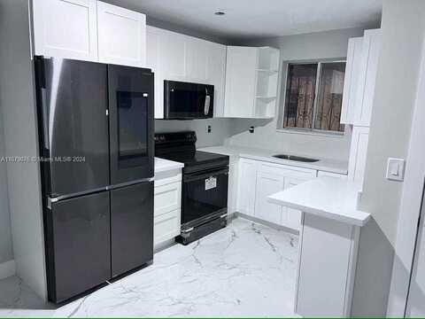 47 NW 47th Ave, Miami, FL 33126