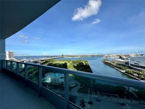 900 Biscayne Blvd, Miami, FL 33132