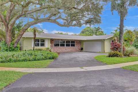 6800 NW 6th Ct, Plantation, FL 33317