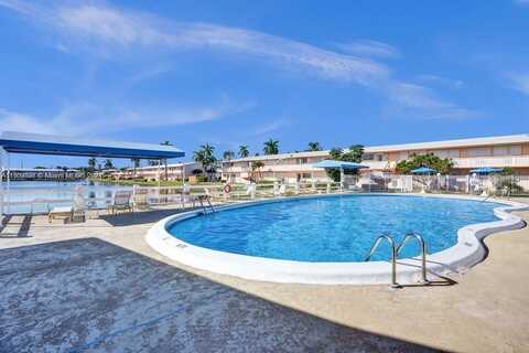 815 SW 10th Ter, Hallandale Beach, FL 33009