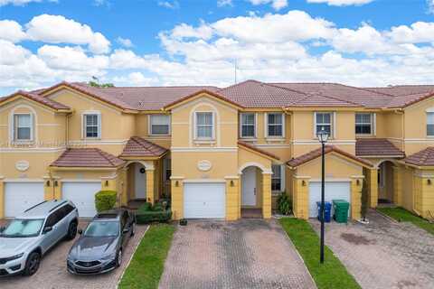 11252 NW 86th Ln, Doral, FL 33178