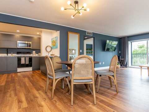 200 178th Dr, Sunny Isles Beach, FL 33160