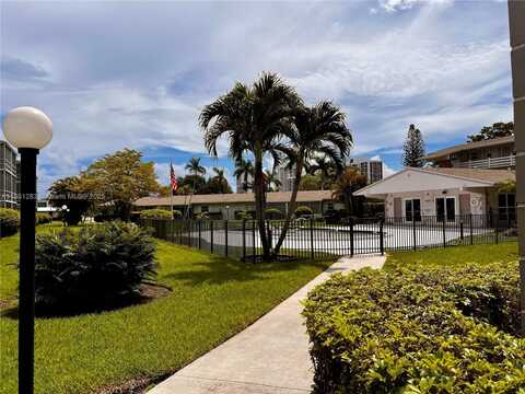 700 Layne Blvd, Hallandale Beach, FL 33009