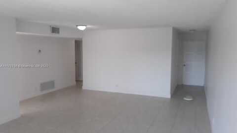 5900 NW 17th Pl, Sunrise, FL 33313