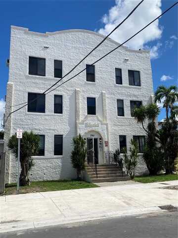2961 SW 5th St, Miami, FL 33135