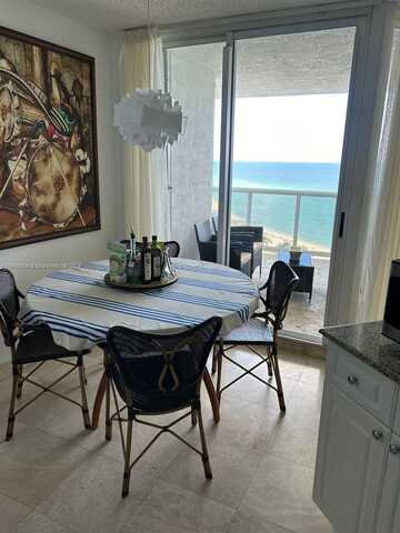 16711 N Collins Ave, Sunny Isles Beach, FL 33160