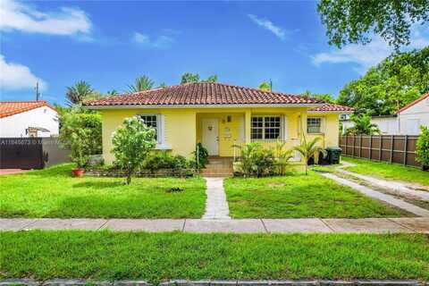 6356 SW 14th St, West Miami, FL 33144