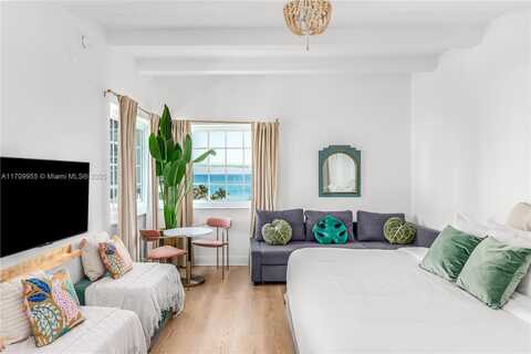 4130 Collins Ave, Miami Beach, FL 33140