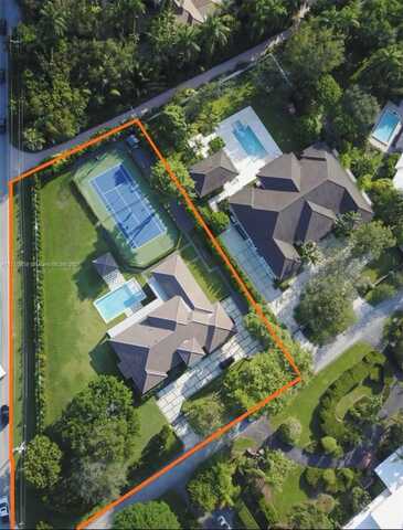 4710 Pine Dr, Miami, FL 33143