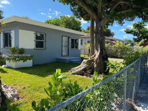 248 NW 69th St, Miami, FL 33150