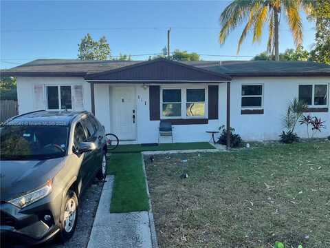 811 NE 52nd Ct, Deerfield Beach, FL 33064