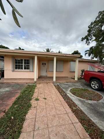 711 E 31st St, Hialeah, FL 33013