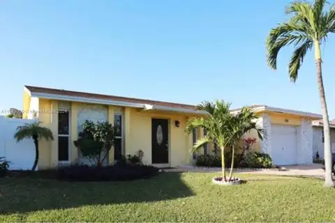 314 SE 4th St, Dania Beach, FL 33004