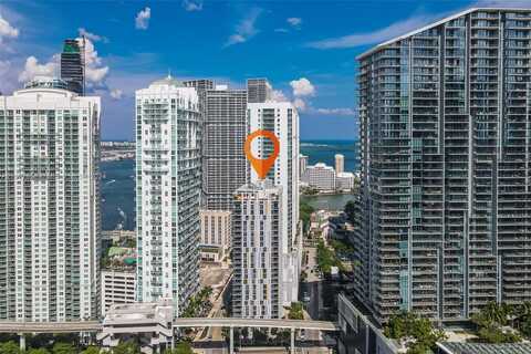 31 SE 6th St, Miami, FL 33131