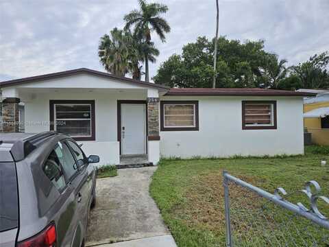 256 NW 82nd Ter, Miami, FL 33150