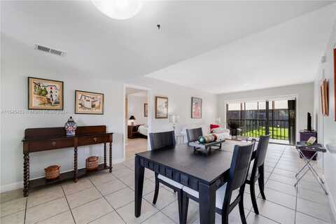 8415 SW 107th Ave, Miami, FL 33173