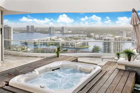 7000 Island Blvd, Aventura, FL 33160