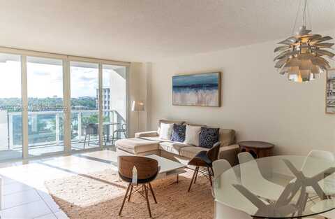 5601 Collins Ave, Miami Beach, FL 33140